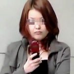 【盗撮動画】イマドキ小学生でも躊躇するニセ虫イタズラのターゲットにされた街角無警戒女子♪