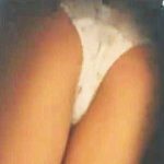 【盗撮動画】撮り高が足りない時はゲーセンに行けばすんなりと女子校生のパンチラが撮れる件♪