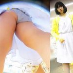 【盗撮動画】書店で清純な女子たちを逆さ撮りしたら期待を裏切らない爽やかなパンティですた♪