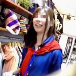 【盗撮動画】セレクトショップのバイト店員さんと会話しながらフレッシュパンチラ逆さ撮り♪