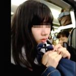 【盗撮動画】ターゲットＪＫの肌感覚まで鮮明に隠し撮りしながらチンコまで出してる撮り師♪