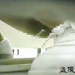 【盗撮動画】休み時間の女子トイレで夏服＆ジャージＪＫたちの生々しい排泄姿を覗き撮るＪＫ♪