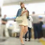 【盗撮動画】メスの本能を剥き出しにしてる淫乱女子たちをオスの習性で逆さ撮りしてる撮り師♪