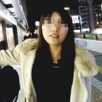 【盗撮動画】店内で狩りを楽しむかのように買い物中の女子を狙ってパンチラを仕留める狩人撮り師♪