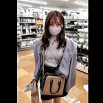 【盗撮動画】雑貨店は美少女パンチラの宝庫！好みの女の子たちの素顔も添えて抜きネタ製造中♪