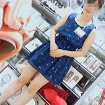 【盗撮動画】胸チラ派もパンチラ派もどちらもほっこりもっこりできる美肌美白の店員さん♪